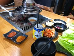 -肉甲韩国木炭烤肉(新壹街1店)
