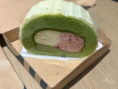 -星巴克臻选(上海中环广场2F店)