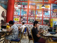 -小龍鳳·港式海鲜打边炉(沙湖路店)