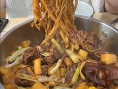-内蒙焖面大盆骨餐馆(山大路店)