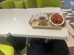 -油梨树 AVOCADO TREE(亮马桥店)