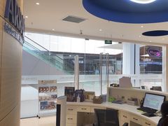 -瑞尔齿科(上海长风大悦城店)