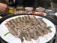 -日进一片海.生腌海鲜火锅.宵夜烧烤(三里屯总店)