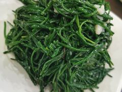 -壹阁胡羊焖饼(特色小吃街店)