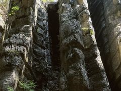 -梭布垭石林景区