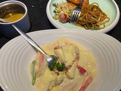 -K+全国连锁KTV(绿地缤纷天地店)