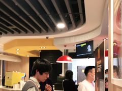 大堂-麦当劳(禄口机场T2航站楼)