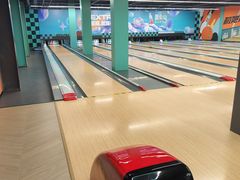 -极限PLAY运动娱乐新世界·团建派对潮玩休闲馆·室内蹦极高空游乐园