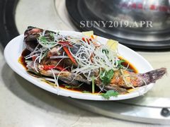 黑头鱼-船梆煮•蒸汽海鲜·炉火烤肉(五四广场店)