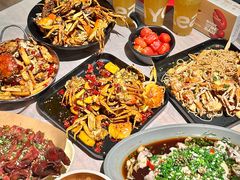 -巴厘龙虾·榜首油焖大虾(音乐学院·沿江酒馆店)