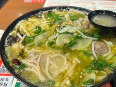 -肥汁米蘭香港米线(宁波路总店)