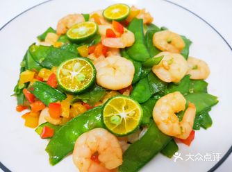 唯有好食材不可辜负。 天气阴霾，更要吃点儿清新的。