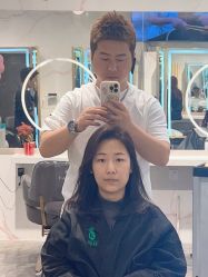 点击看大图 -容萨美业·美容美发