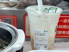 -百品聚旋转火锅(万德庄店)