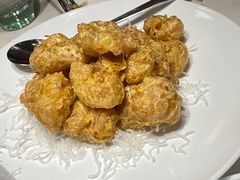 咸蛋黄虾球-大儒小厨·苏浙菜(瑞虹太阳宫店)
