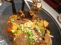 -江湖小牛·水煮牛排火锅(欧亚新生活购物广场店)