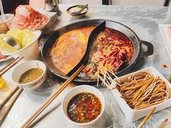 -肖婷姐大铁锅重庆火锅(南湖店)