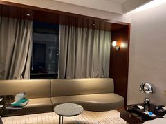 -上海龙之梦万丽酒店