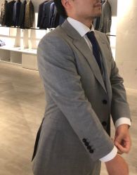 -优刻西服西装定制(金轮国际广场店)