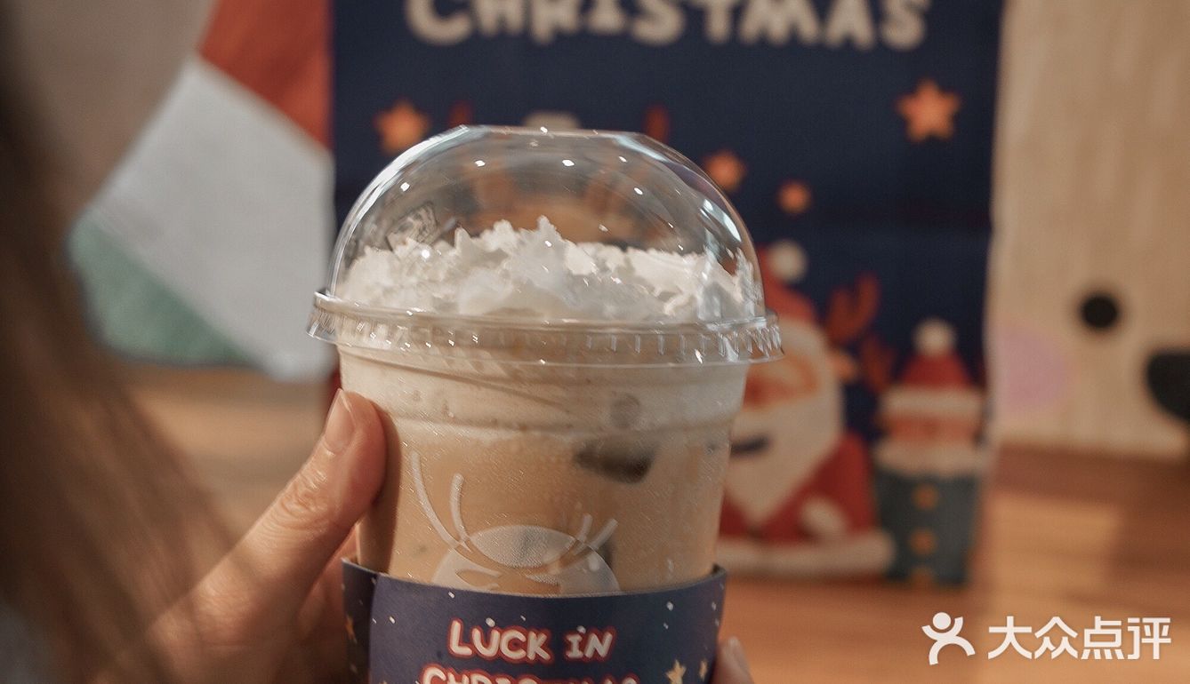 深圳｜冬日浪漫圣诞·被瑞幸限定整个可爱住了