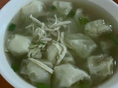 -老西白点心店