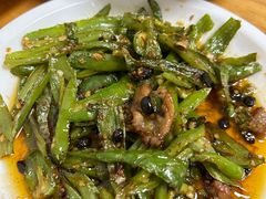 -曾氏肥肠馆(凯瑞雅居店)