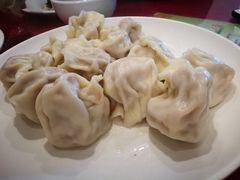 牛肉红萝卜水饺-大眼锅贴水饺(河东店)