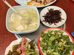 -聚首堂·特色小吃·肘子(什刹海德胜门店)