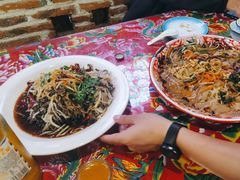 -闯关东东北农家菜(崂山石老人店)