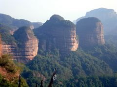 20111010235651117-丹霞山风景名胜区