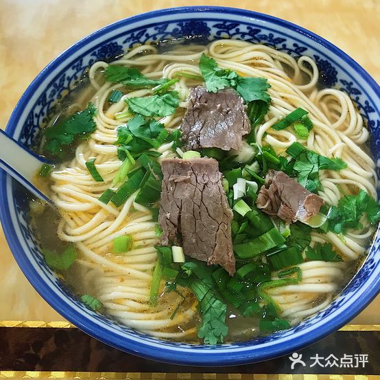 兰州正宗牛肉面(长江路店)