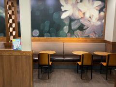 大堂-星巴克(无锡百联奥特莱斯店)