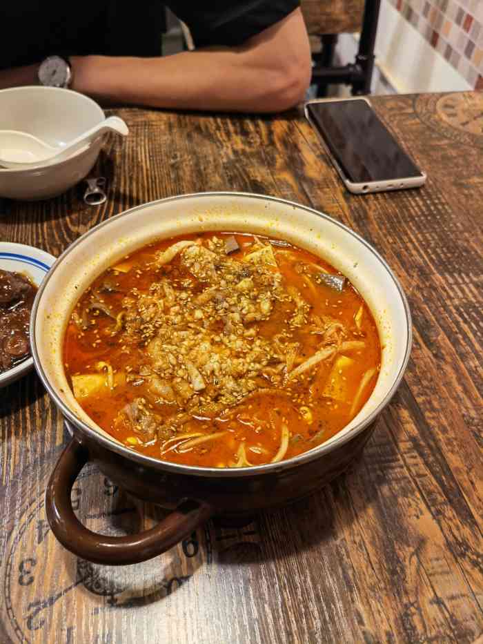 墨轩王小厨美食(蓝天新苑店)-"周五晚上打卡了这家在勤业蓝天花园附近