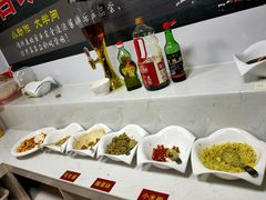 自助调料区-味之绝美蛙鱼头火锅(花都店)