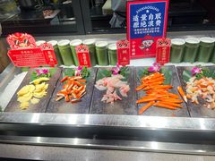 -芝小官毛肚火锅海鲜自助(苏州吴江区万宝店)