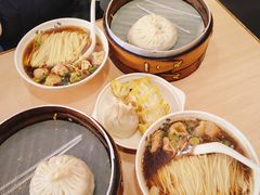 蟹黄汤包-蒋家桥饺面店(东关街店)