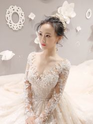 点击看大图 -艾米丽婚纱礼服