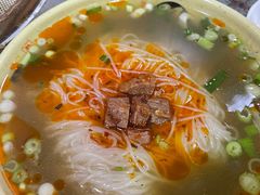牛肉米线-小街锅贴(西工饭庄七分店)