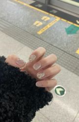 -爱空间美睫健康美甲