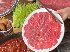 -渝嘴小老弟老火锅(华新村店)