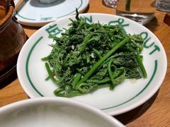 -一坐一忘云南菜(嘉里中心店)
