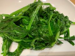 -渝信川菜 · 川味家常菜(财富购物中心店)