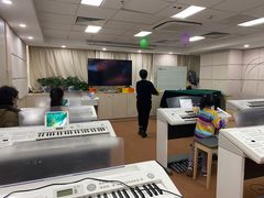 -玖月奇迹国际艺术中心