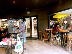 -星巴克(杭州西湖银泰1F店)