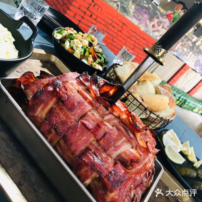 真脑花改(延安三路店)肉山图片