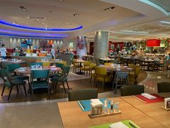 大堂-咖啡苑自助餐厅·中国大饭店