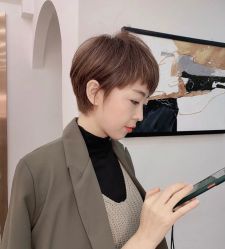 -朗峰专业美发沙龙
