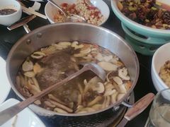 -黔蘑菇四季餐厅(观山湖店)