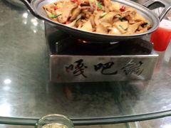 -嘎吧锅私家菜馆(新村十区店)