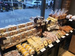 -皇冠幸福里动物奶油生日蛋糕(石桥店)